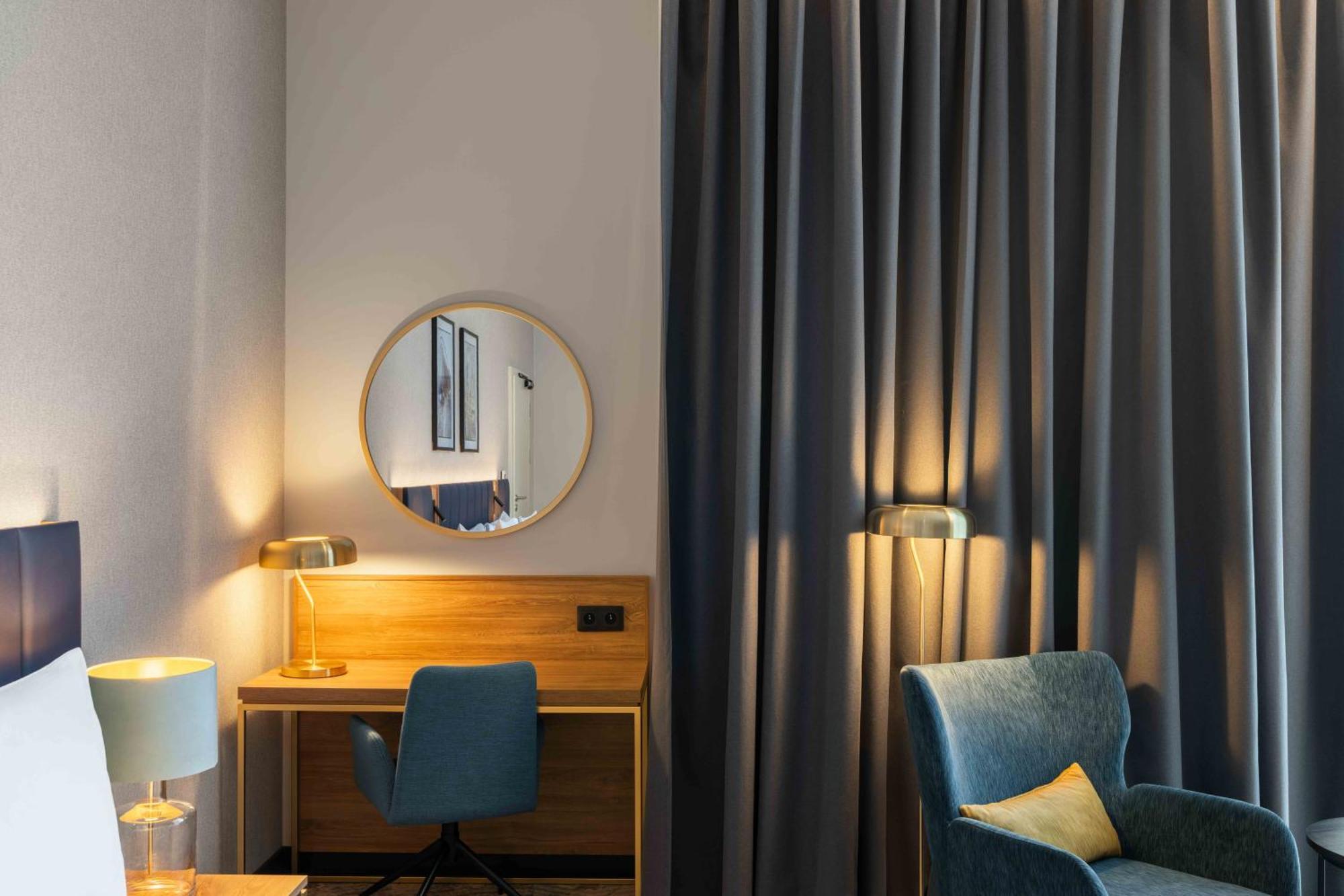Hotel Wyndham Old Town 4*