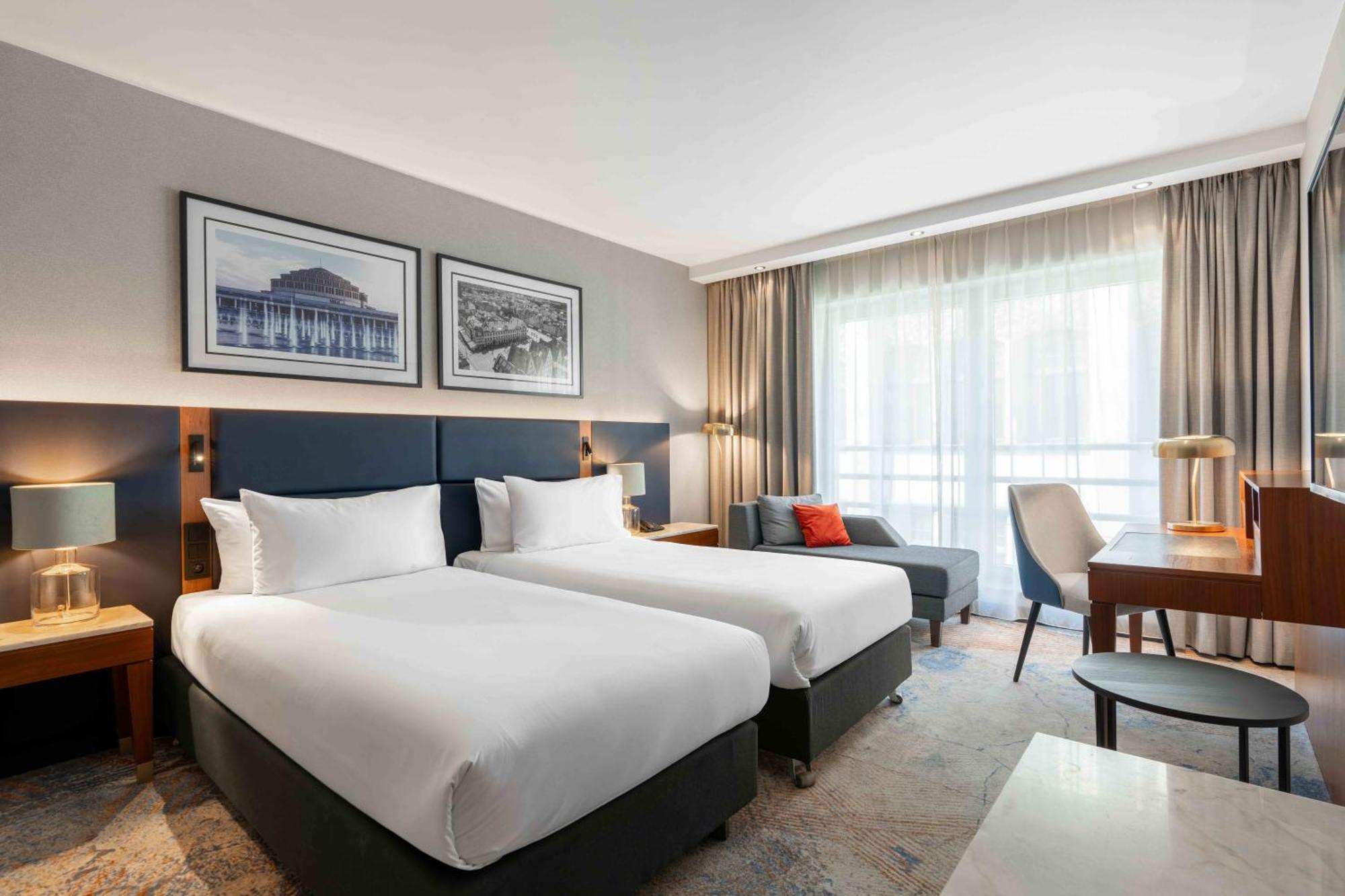 Wyndham Old Town Hotel