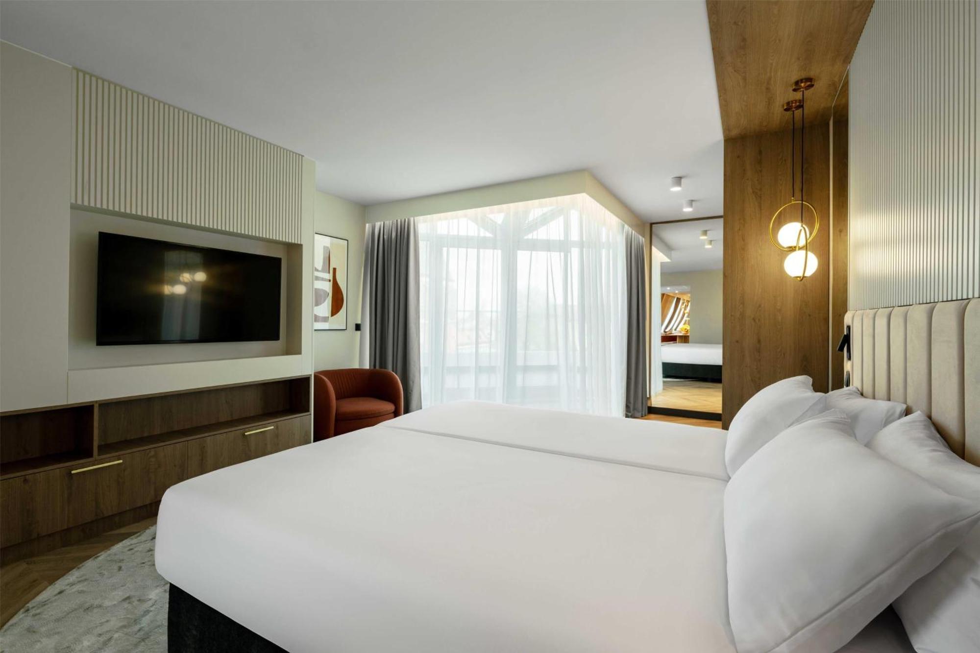 Hotel Wyndham Old Town 4*